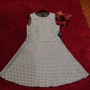 NWT Chaps size 12 Fit and Flare Sleeveless Dress